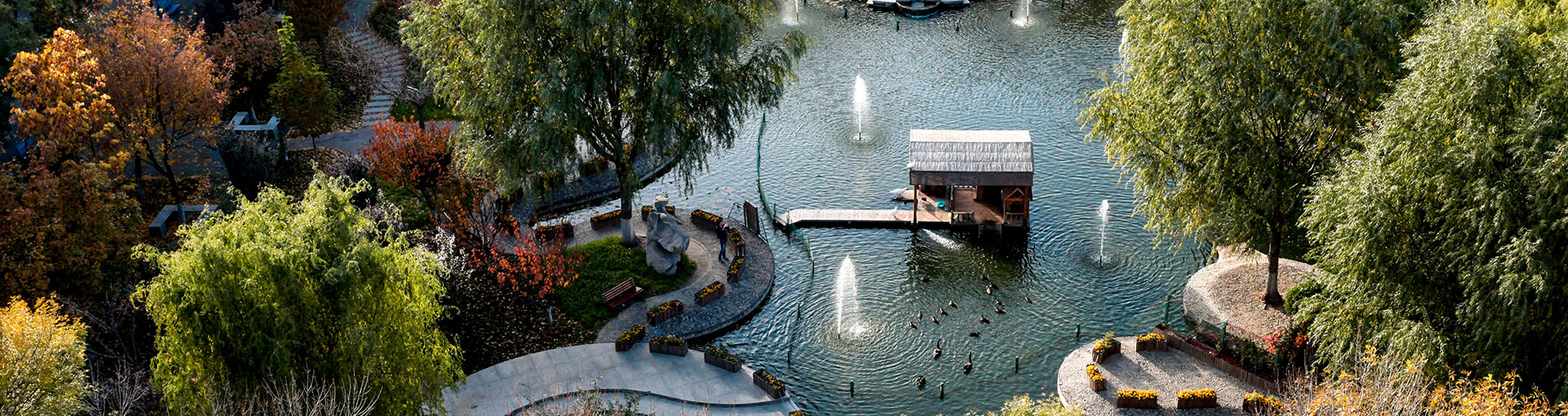 首经贸的秋味儿