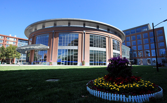 【甲子聚首 筑梦远航】校园新建筑,有颜值更有内涵